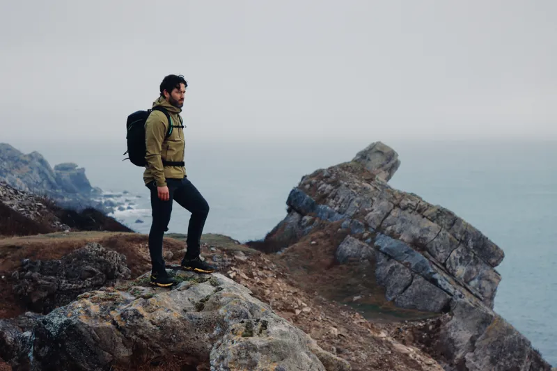 Inov8 Roclite Pro G 400 GTX V2 Men's Hiking Boot in Olive/Black/Yellow-13